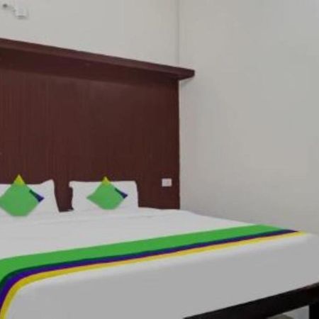 Grand Jp Inn Near 2 Km From Gundlupet Bus Stand מראה חיצוני תמונה