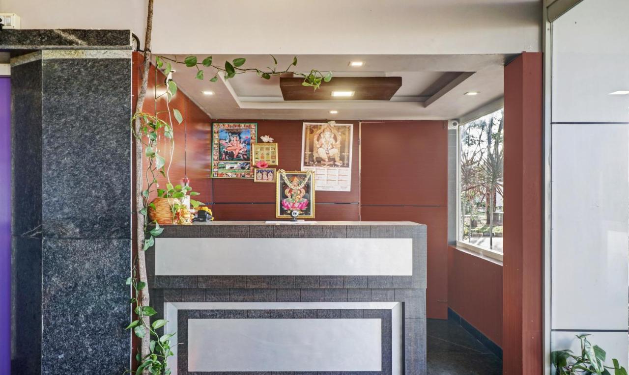 Grand Jp Inn Near 2 Km From Gundlupet Bus Stand מראה חיצוני תמונה