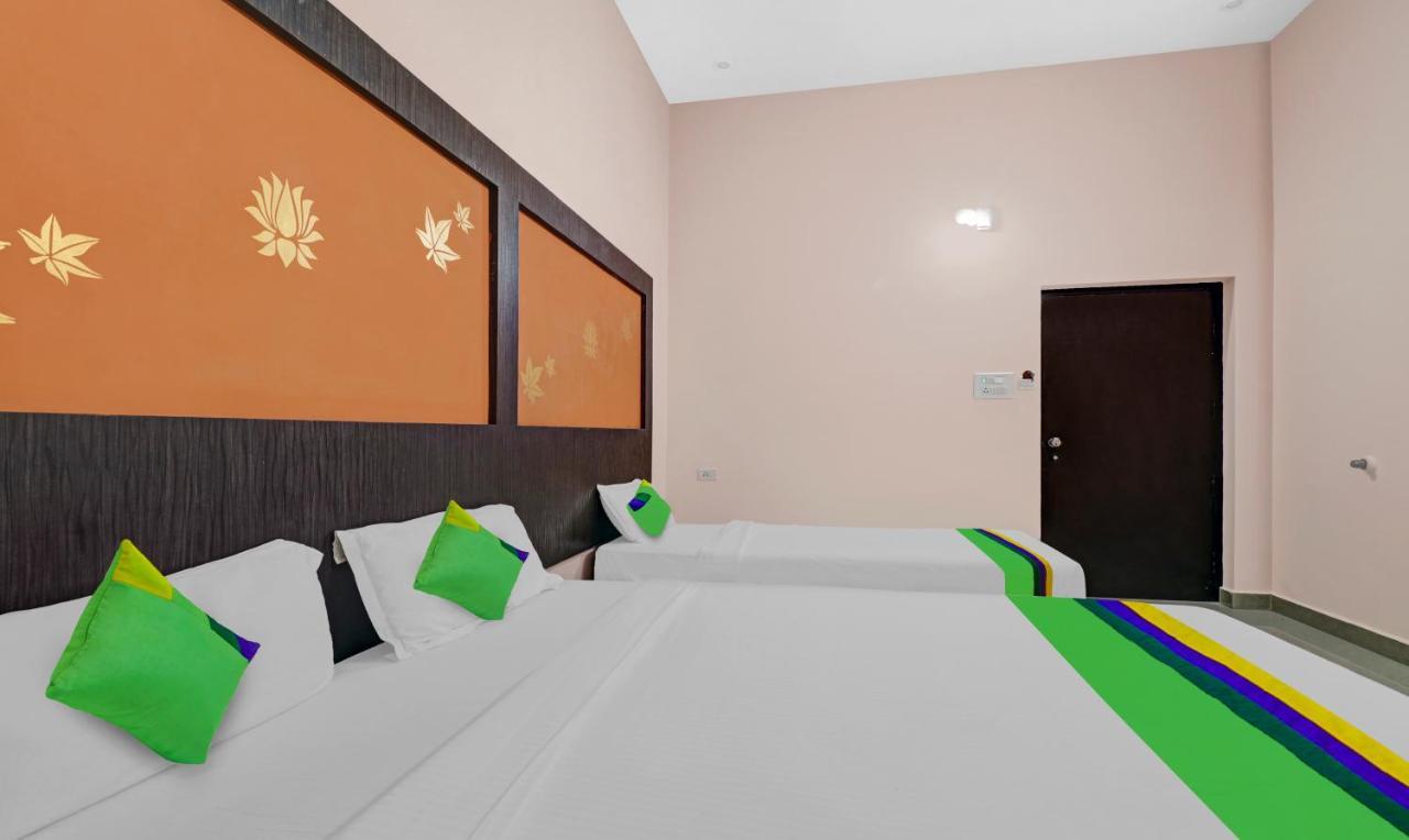 Grand Jp Inn Near 2 Km From Gundlupet Bus Stand מראה חיצוני תמונה