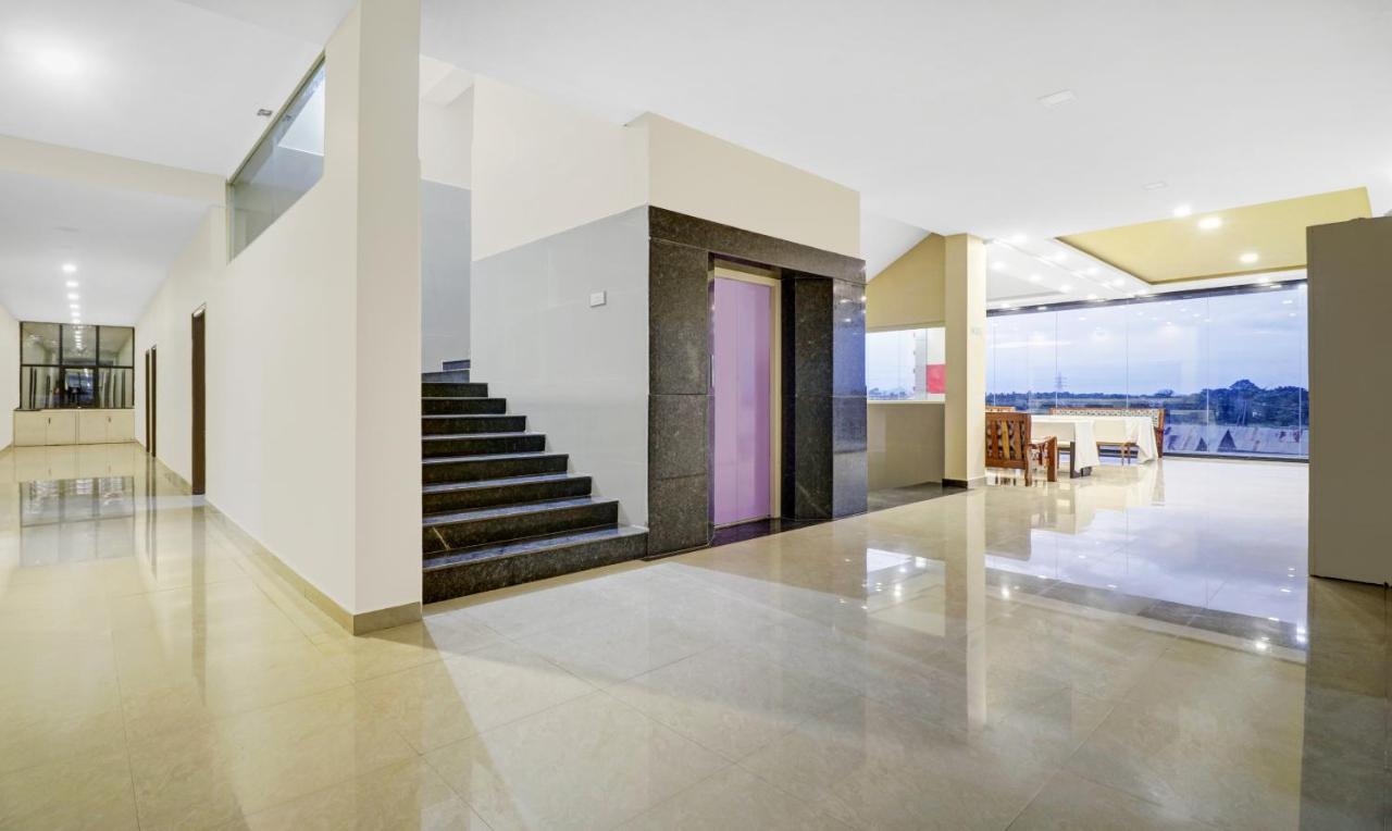 Grand Jp Inn Near 2 Km From Gundlupet Bus Stand מראה חיצוני תמונה