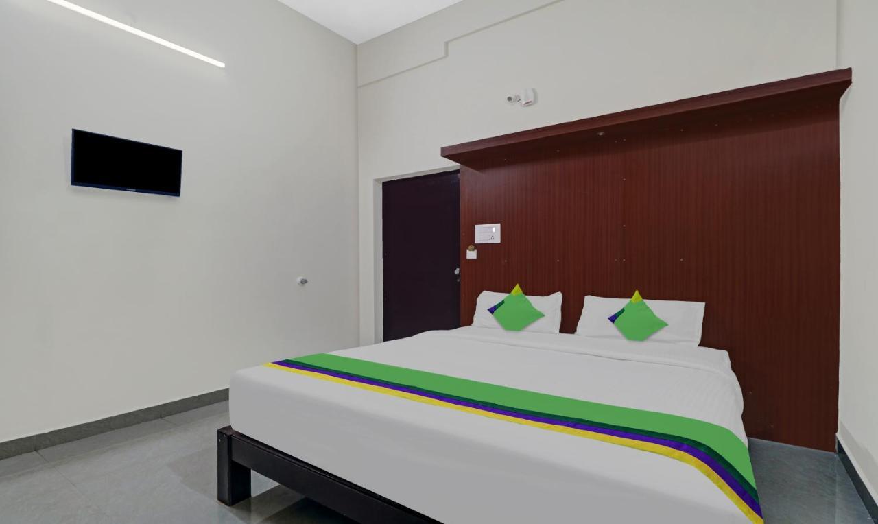 Grand Jp Inn Near 2 Km From Gundlupet Bus Stand מראה חיצוני תמונה